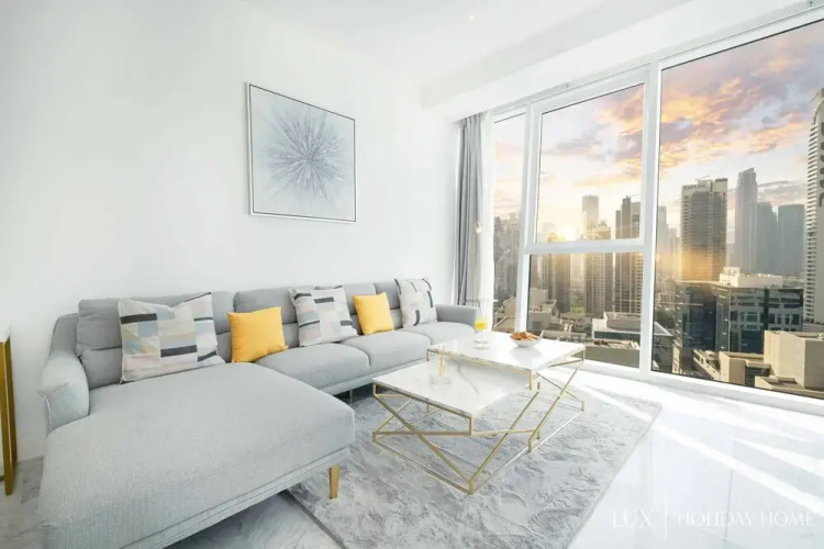 LUX The Pad Executive Suite 1