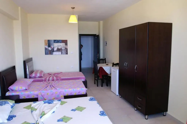 Hotel Summer