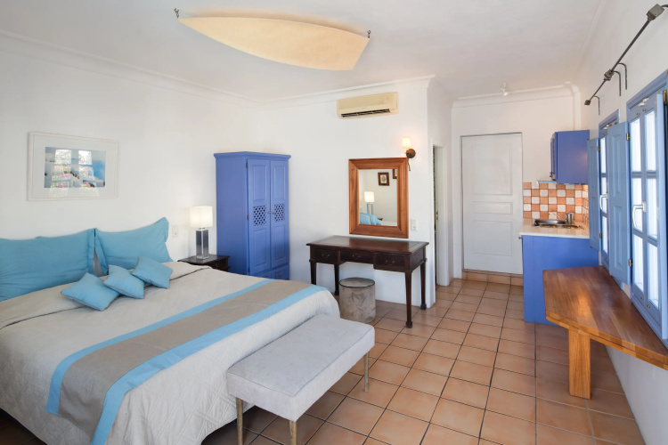 Meltemi Suites