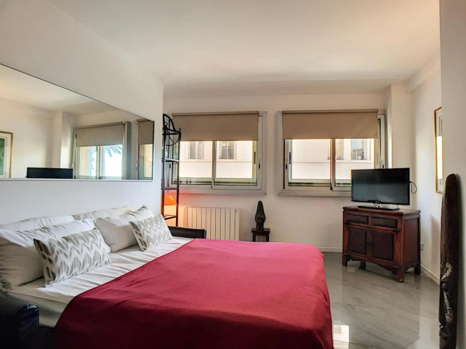 Nice Booking - Royal Luxembourg Piscine