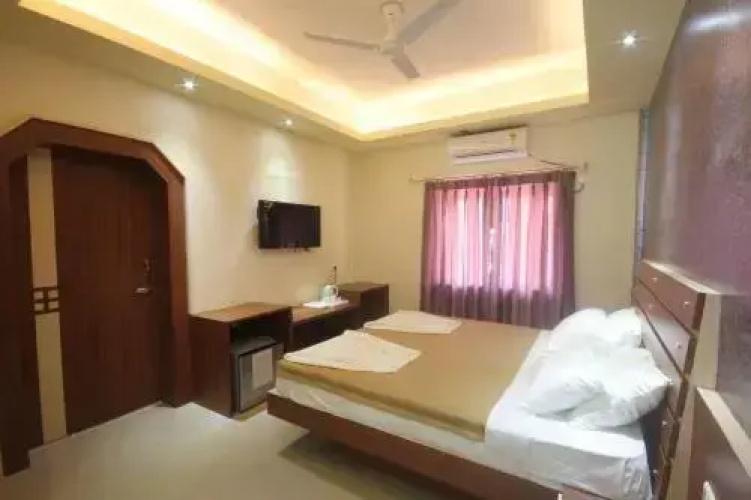 Hotel Urmee