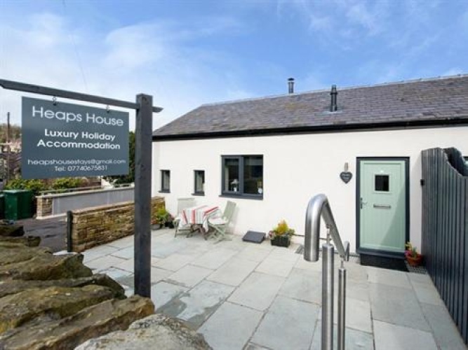 1 Bedroom Cottage