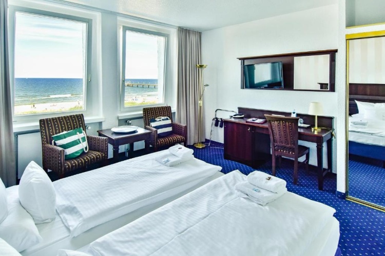 Standard Double room with sea view