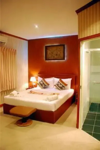 Palm Beach Hotel