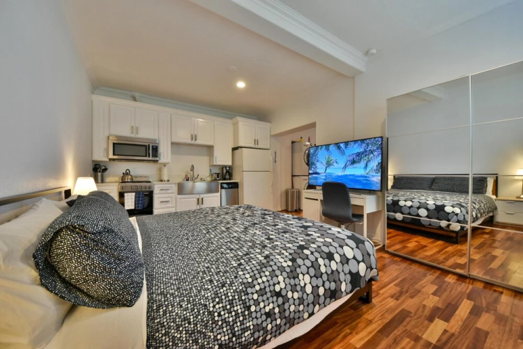 110 Contemporary Home, Recently Remodeled