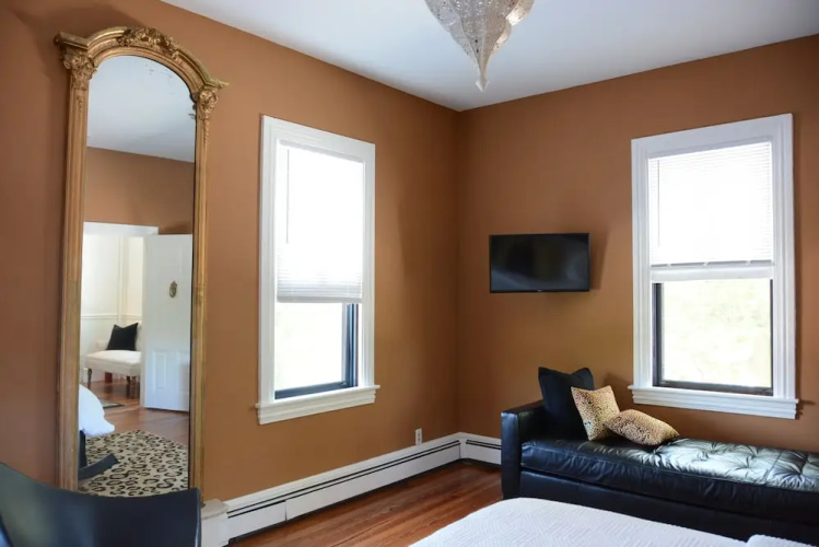 The Hugh Boutique B&B