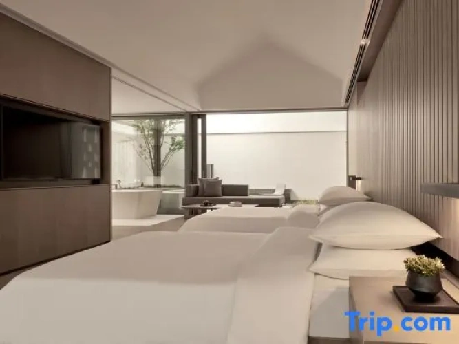 Twin Apartment
