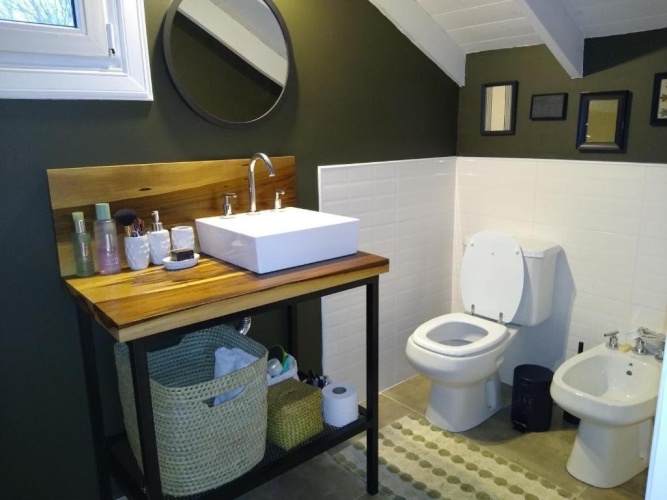 3 Bedrooms Cottage