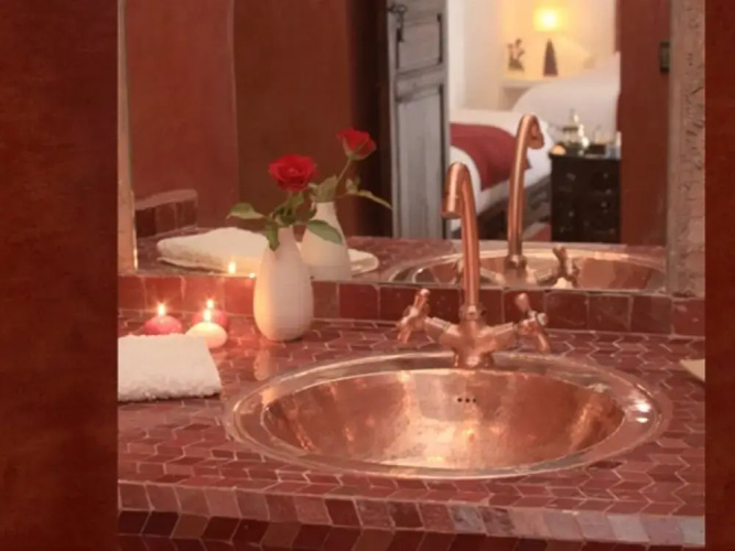Riad Aya
