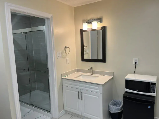Cedar Springs Motel