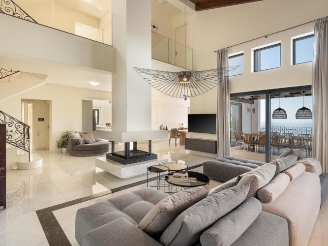 Superior Villa