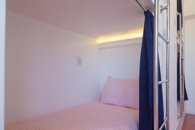 Bed in Dorm
