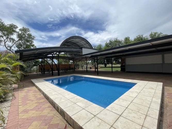 Standard Twin room with balcony