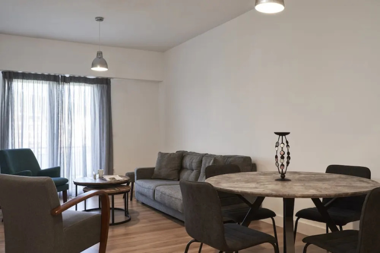 Urban Heights 2BD Apartment