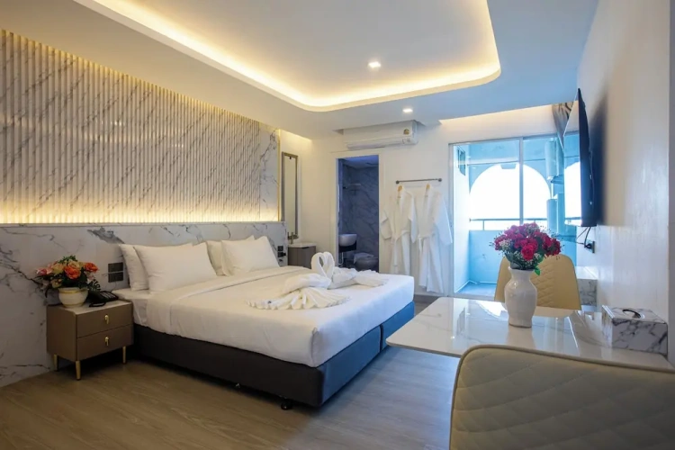 Double Suite