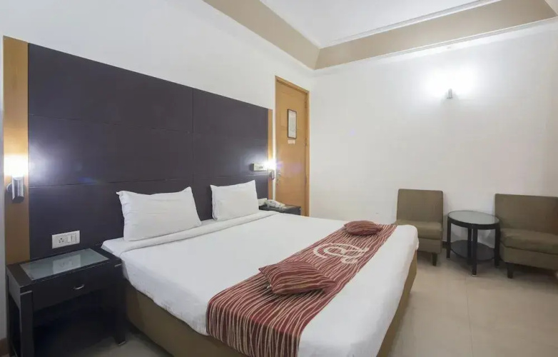 Siddharth Plaza