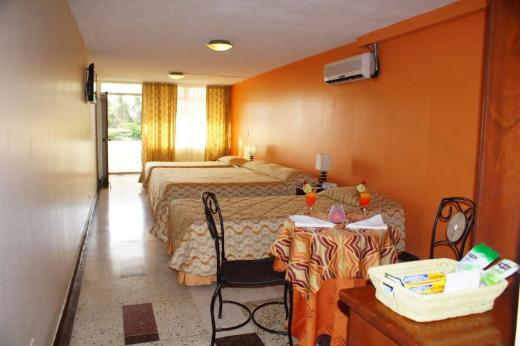 Hotel Portobelo Convention Center