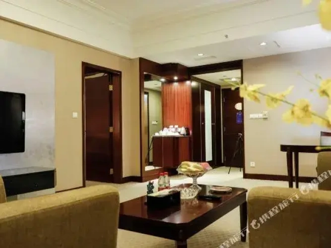 2 Bedrooms Executive Double Suite