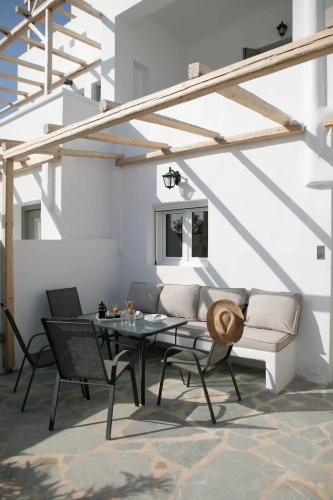 1 Bedroom Apartment with garden view
