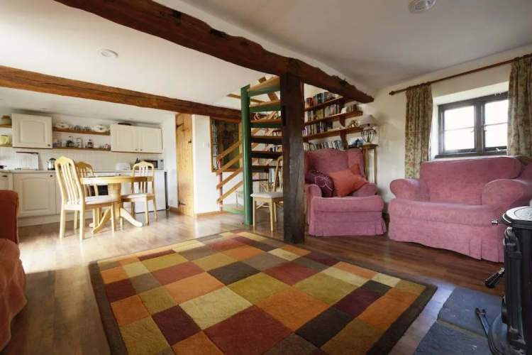 Gilfach Farm Holiday Accommodation
