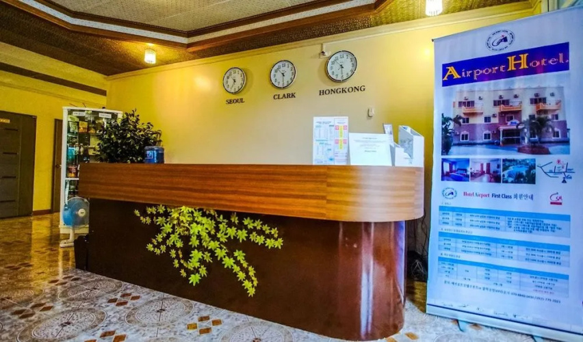 Airport Hotel