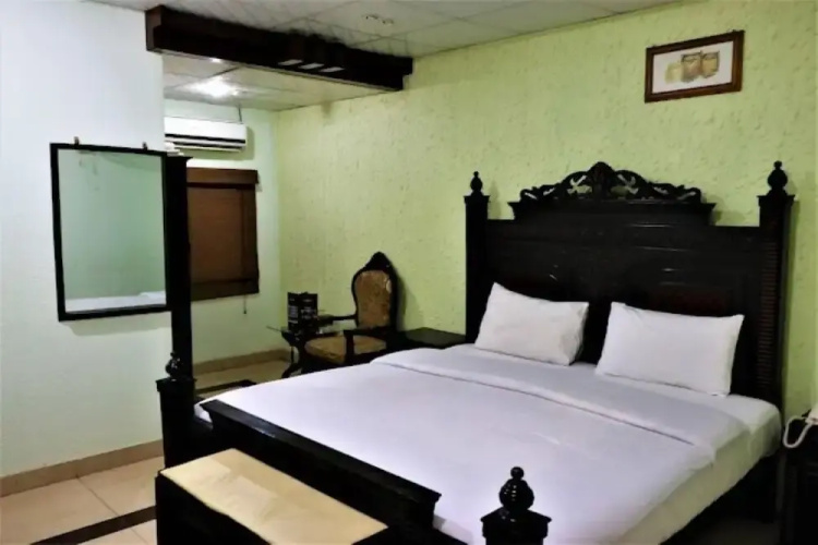 Royal Continental Hotel