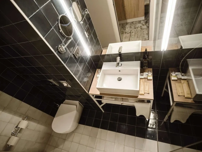 Double Suite