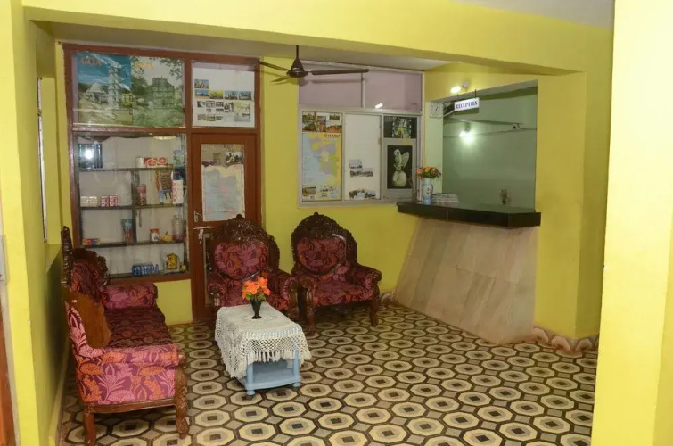 Molyma Resorts
