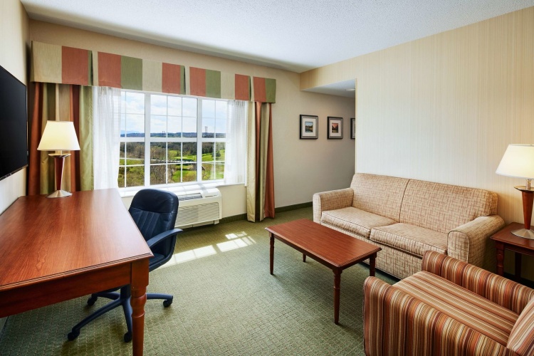 DoubleTree by Hilton Front Royal Blue Ridge Shadows photo 8