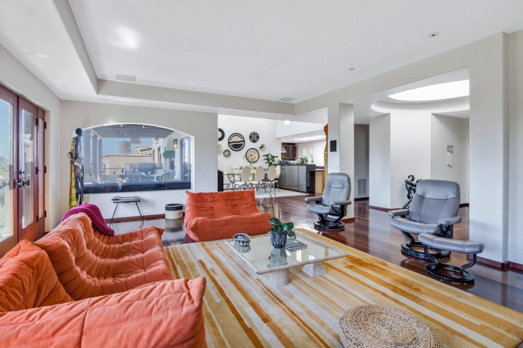 1633 La Jolla - 4 Br Home