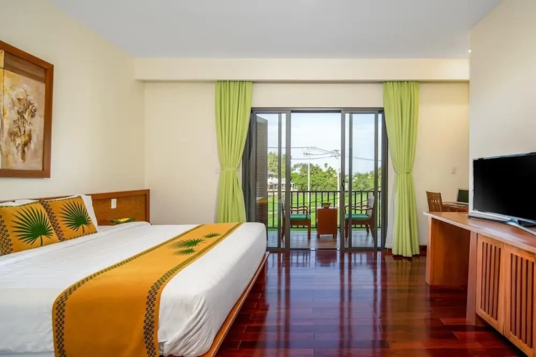 3 Bedrooms Premium Villa