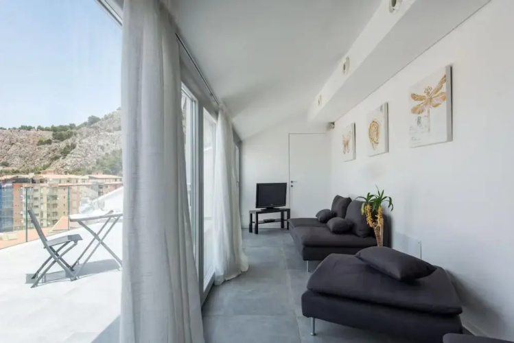 Una Terrazza Vista Mare su Cefal