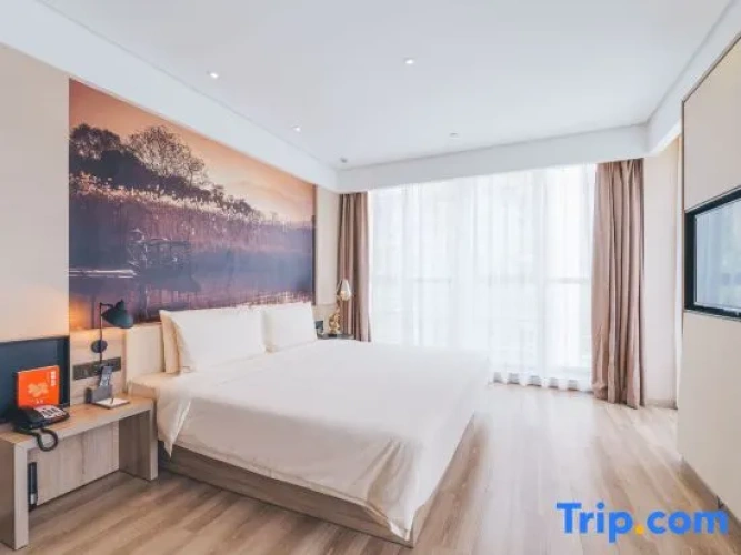 Quadruple Suite