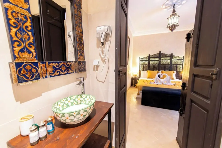 riad dar yousra