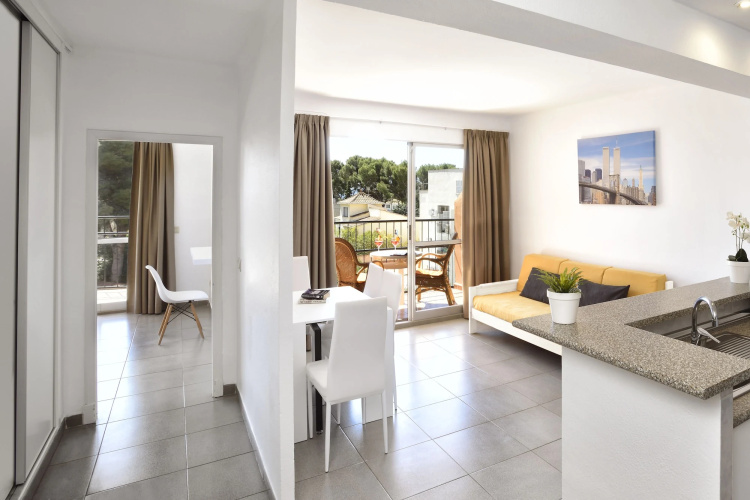 Martinez Apartments