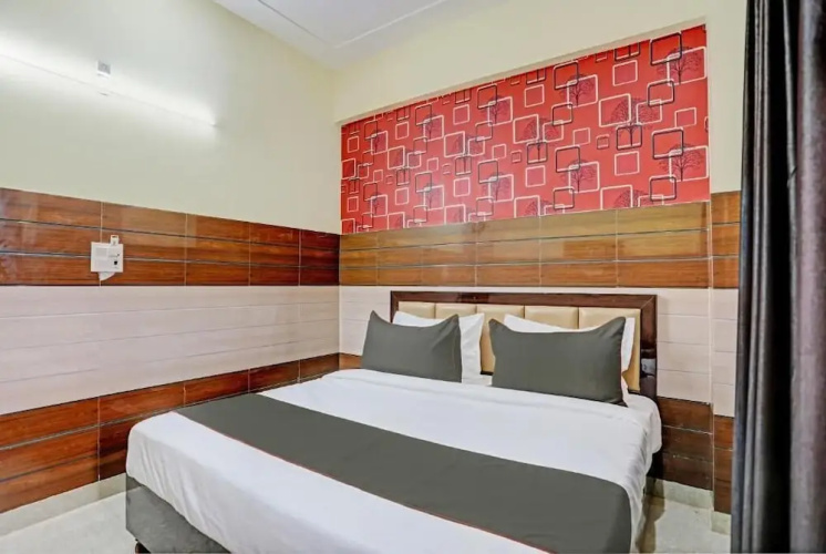 Hotel Lyf Suites Noida 63