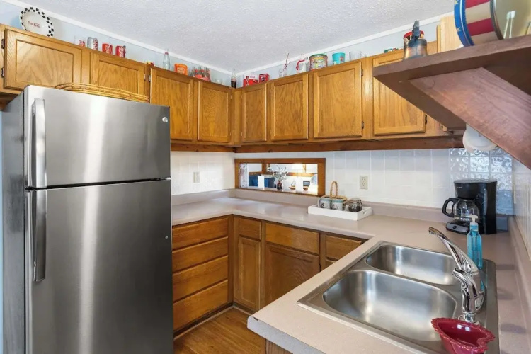 Windjammer Cottage - Branson