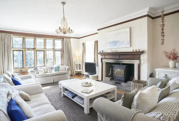 Pickwell Manor