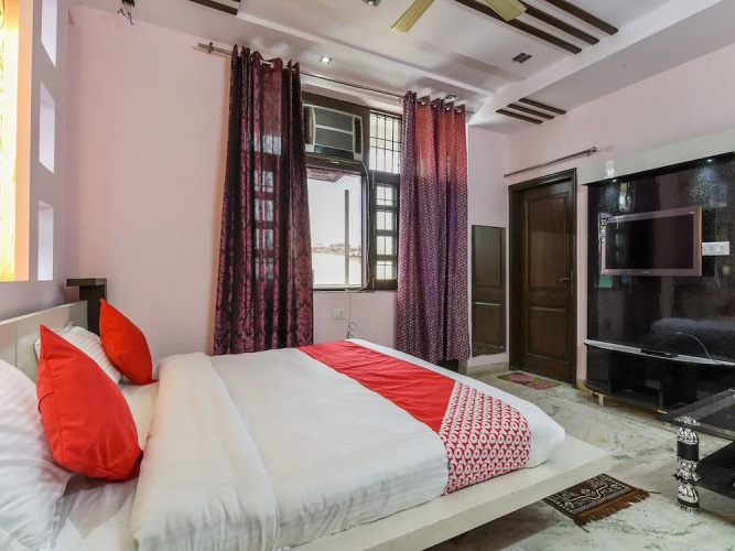 OYO 17017 Mu Stay Guest House
