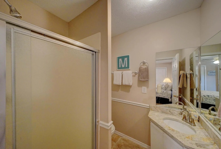 206 White Sandy-pet Friendly