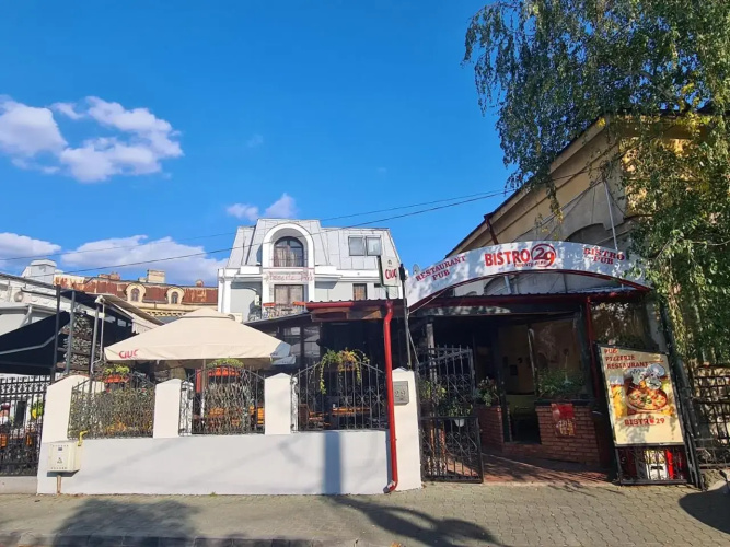 Bistro 29