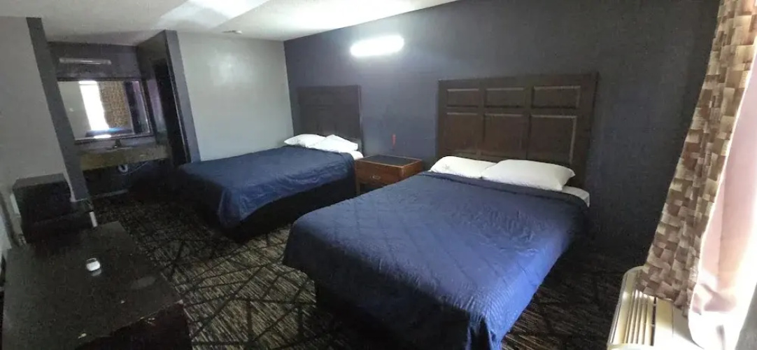c towninn and suites