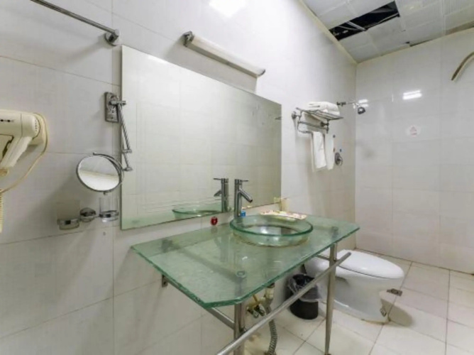 Urumqi Xinwanxing Hotel