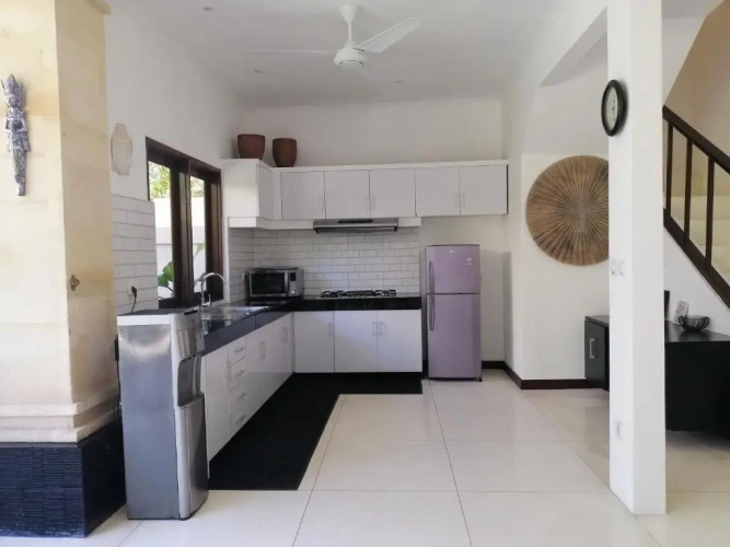 2 Bedrooms Villa