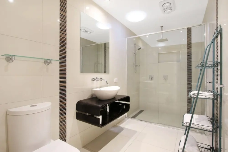 2 Bedrooms Cottage