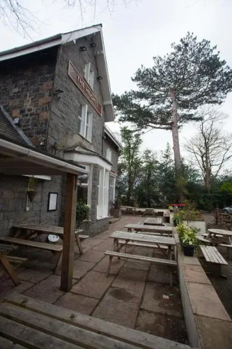 The Heights Bunkhouse