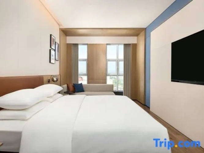 1 Bedroom Double Suite with city view