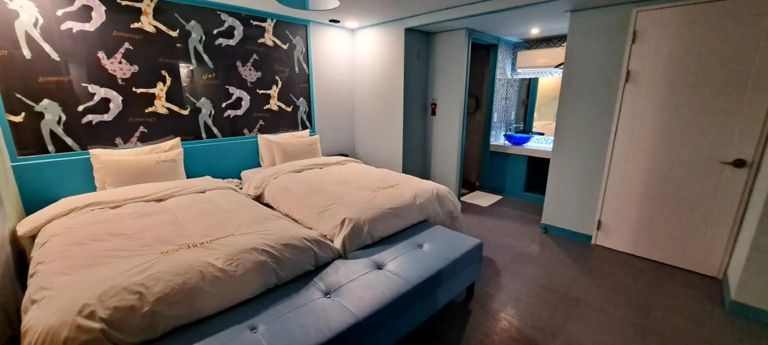 Business Twin room