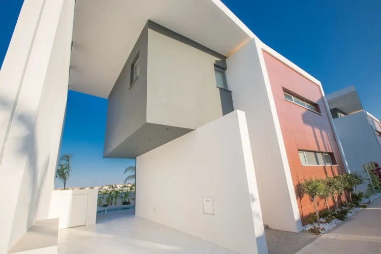 3 Bedrooms Villa with garden view
