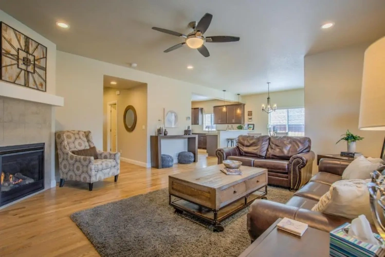 Standard Family room